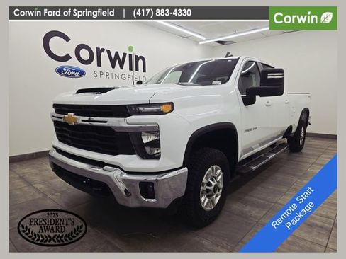Used 2025 Chevrolet Silverado 2500 LT w/ Convenience Package AWD/4WD image 1