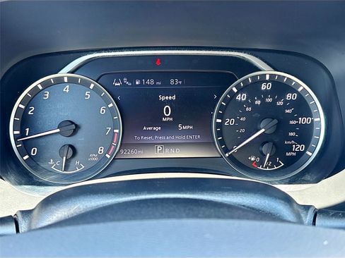 Used 2022 Nissan Frontier SV w/ Technology Package RWD image 12