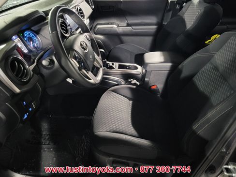 Certified 2023 Toyota Tacoma 4x4 Double Cab image 10