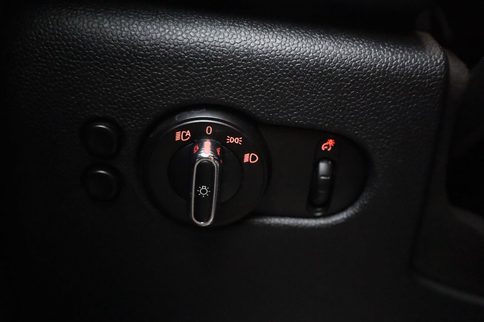 Used 2016 MINI Cooper 2-Door Hardtop FWD image 30