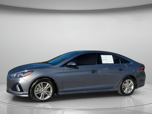 Used 2018 Hyundai Sonata Sport image 13