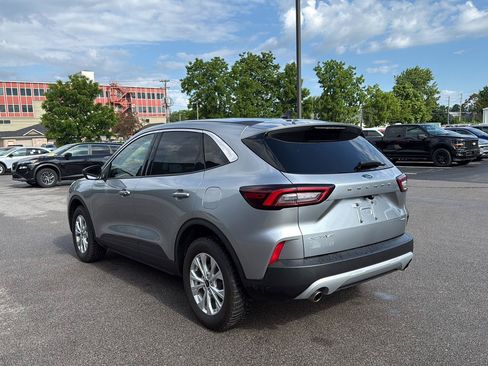 Used 2024 Ford Escape Active AWD/4WD image 5