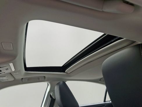 Used 2025 Lexus ES 350 w/ Premium Package FWD image 15