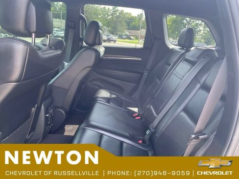Used 2019 Jeep Grand Cherokee Limited AWD/4WD image 12