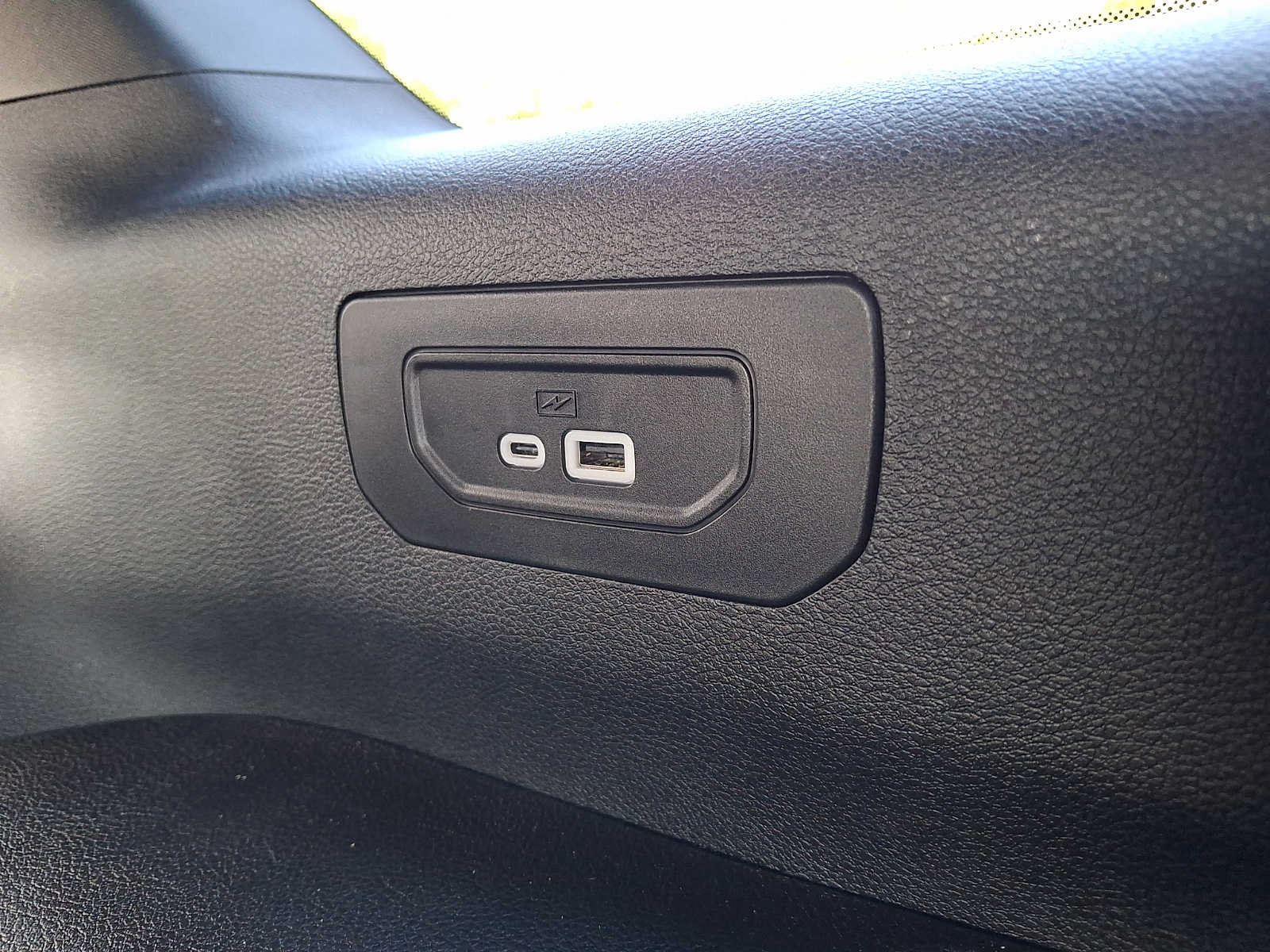 Used 2023 Jeep Grand Cherokee L Laredo AWD/4WD image 11
