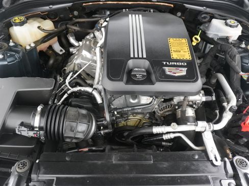 Used 2021 Cadillac CT4 Premium Luxury RWD image 29