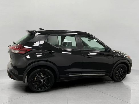 Used 2024 Nissan Kicks SR w/ SR Premium Package image 2