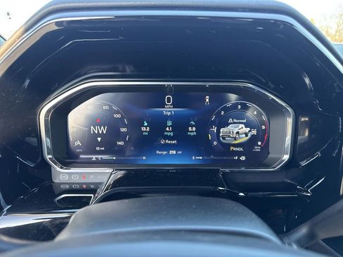 New 2026 Chevrolet Silverado 3500 LT w/ Convenience Package AWD/4WD image 15