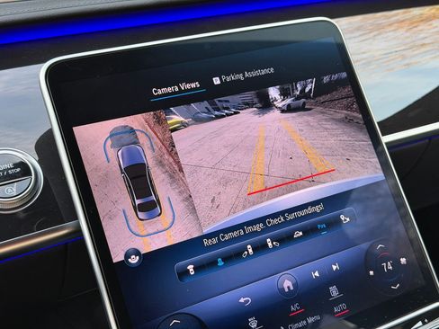 Used 2024 Mercedes-Benz S 580 4MATIC Sedan image 19