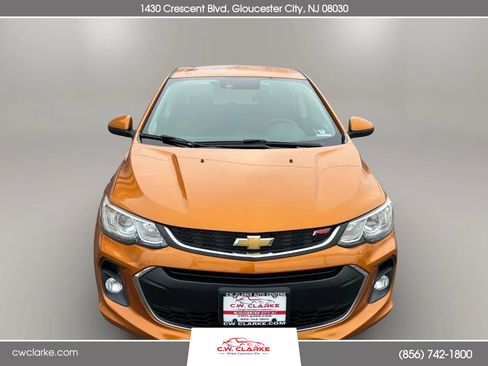 Used 2017 Chevrolet Sonic LT w/ Convenience Package image 3