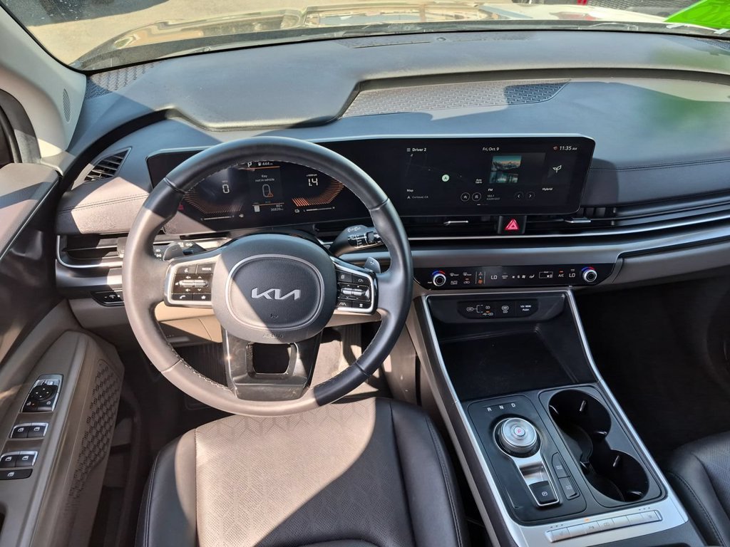 Certified 2026 Kia Carnival LXS FWD image 20