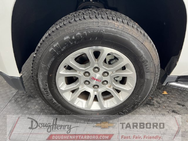 Used 2018 GMC Yukon SLT w/ HD Trailering Package AWD/4WD image 20