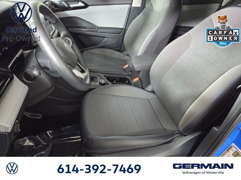 Certified 2024 Volkswagen Taos SE image 15
