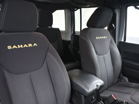 Used 2013 Jeep Wrangler Unlimited Sahara w/ Dual Top Group image 11