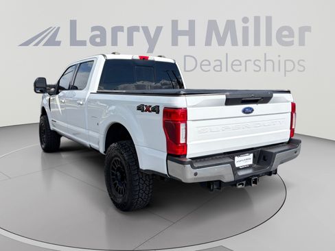 Used 2021 Ford F350 Lariat w/ Lariat Ultimate Package AWD/4WD image 3