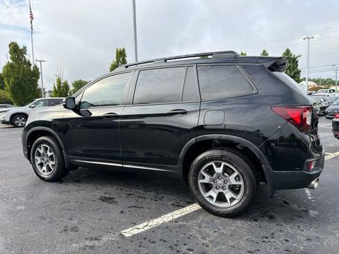 Used 2022 Honda Passport TrailSport image 9