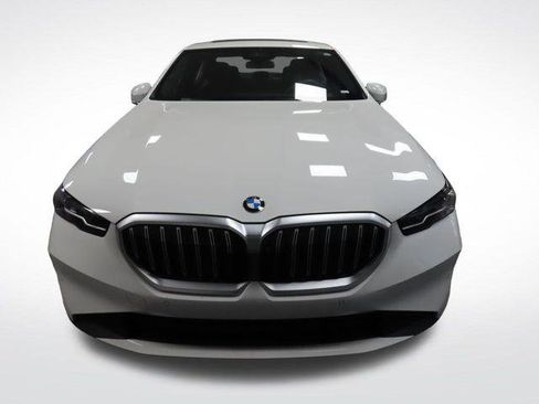 Used 2026 BMW 530i RWD image 33