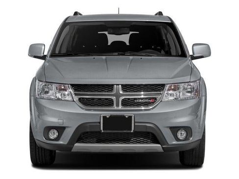 Used 2016 Dodge Journey SXT w/ Comfort/Convenience Group image 4