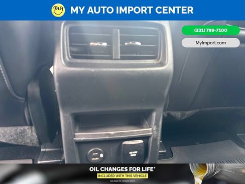 Used 2022 Ford Edge ST-Line AWD/4WD image 26