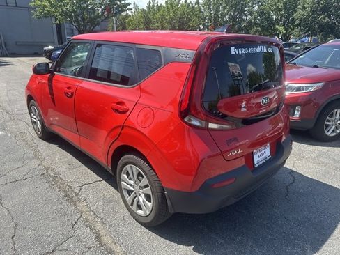 Used 2020 Kia Soul LX image 6