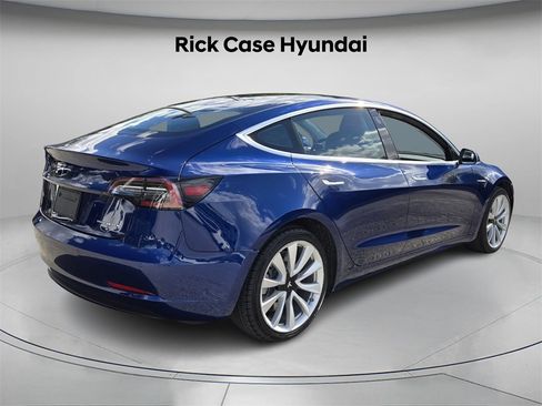 Used 2019 Tesla Model 3 Long Range image 8
