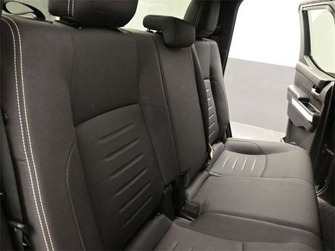 Used 2024 Toyota Tacoma TRD Off-Road image 27