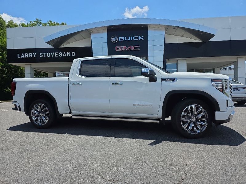 Certified 2024 GMC Sierra 1500 Denali w/ Denali Reserve Package image 1