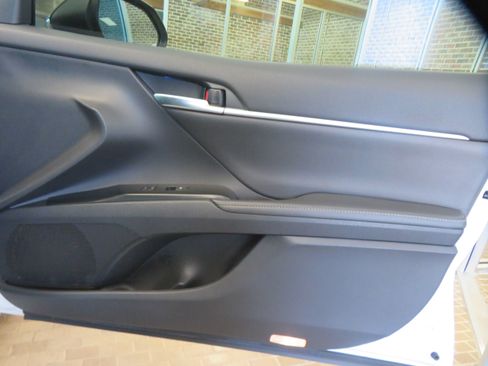 Used 2019 Toyota Camry XSE w/ Driver Assist Package FWD image 23