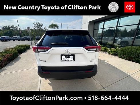 Used 2024 Toyota RAV4 XLE w/ Convenience Package AWD/4WD image 4