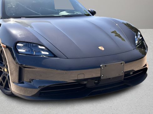 Used 2025 Porsche Taycan w/ Premium Package RWD image 30