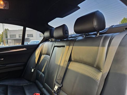 Used 2015 BMW 550i xDrive Sedan AWD/4WD image 17