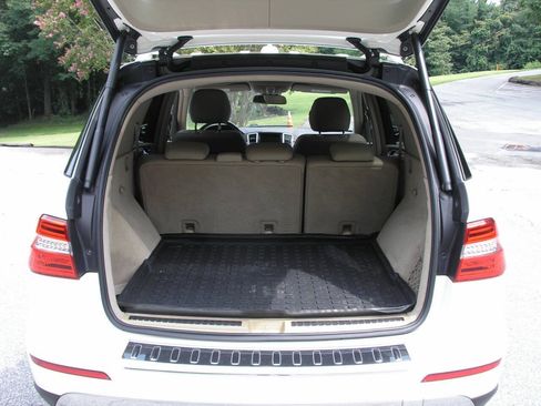 Used 2013 Mercedes-Benz ML 350 4MATIC image 7