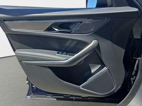 Used 2025 Jaguar F-PACE R-Dynamic S AWD/4WD image 27