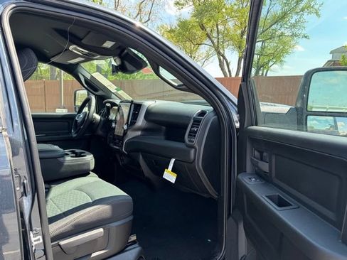 New 2026 RAM 2500 Tradesman w/ Safety Group AWD/4WD image 24
