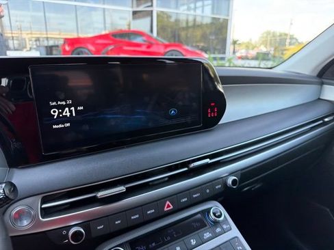 Used 2025 Hyundai Palisade SEL FWD image 22