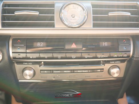 Used 2014 Lexus LS 460 L image 31