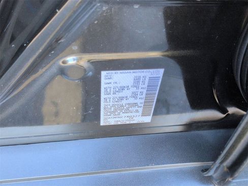 Used 2016 Nissan Rogue SL w/ SL Premium Package image 25