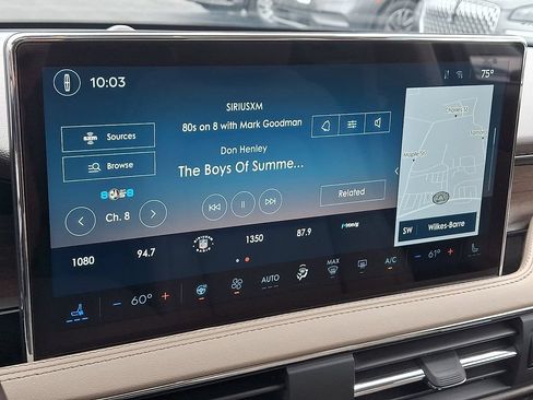 Certified 2024 Lincoln Corsair Reserve w/ Equipment Group 201A AWD/4WD image 18