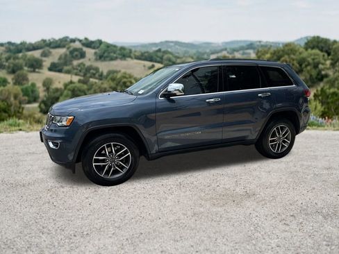 Used 2020 Jeep Grand Cherokee Limited RWD image 4