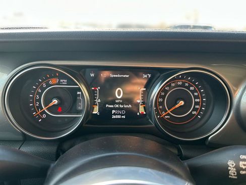 Used 2021 Jeep Wrangler Unlimited Sahara image 10