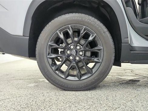 New 2026 Chevrolet Traverse LT w/ Midnight/Sport Edition AWD/4WD image 13