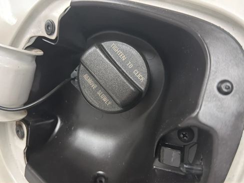Used 2015 Honda Accord EX image 24