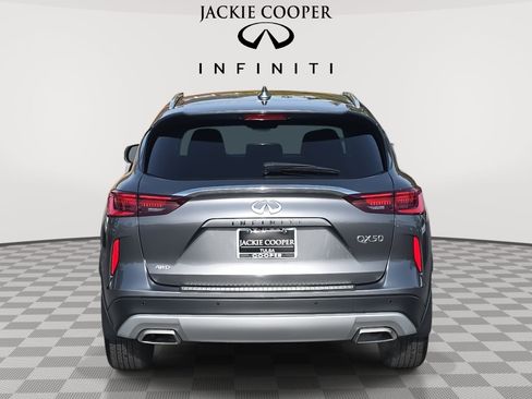 Certified 2025 INFINITI QX50 Luxe image 6