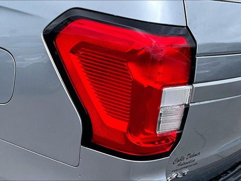 Used 2024 Ford Expedition Max XLT AWD/4WD image 28