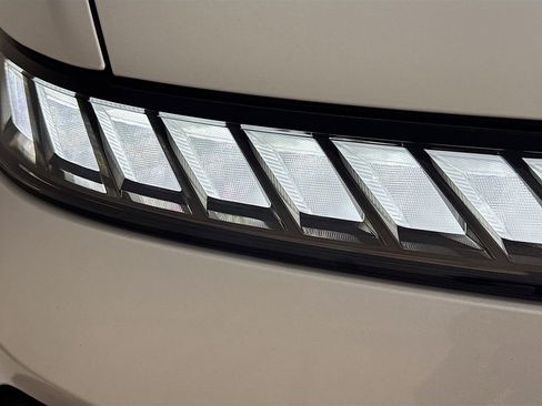 New 2026 INFINITI QX80 Autograph w/ Premium Cargo Package image 39