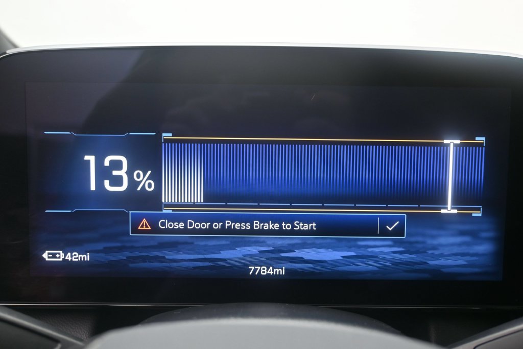 Used 2026 Chevrolet Equinox EV RS FWD image 13