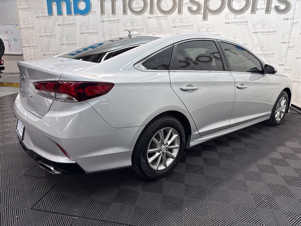 Used 2018 Hyundai Sonata SE FWD image 7
