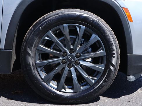 Used 2023 Chevrolet Traverse RS w/ LPO, Floor Liner Package AWD/4WD image 27
