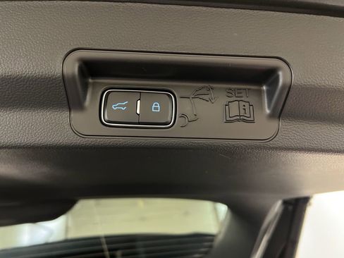 New 2026 Ford Explorer ST-Line AWD/4WD image 38