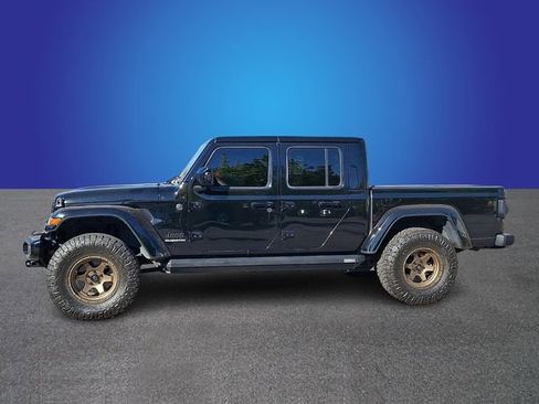 Used 2021 Jeep Gladiator Overland AWD/4WD image 7